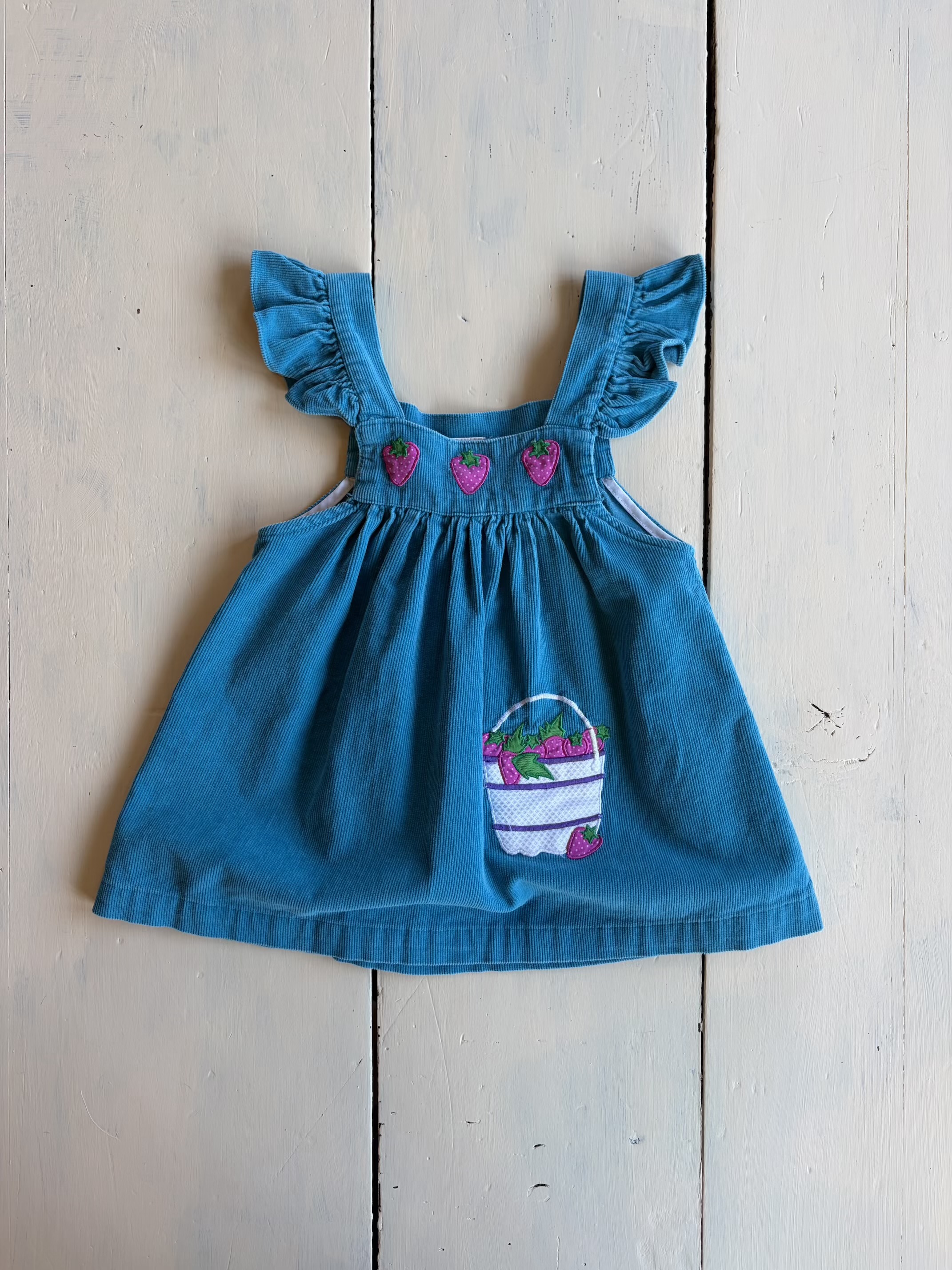 【kids】100% cotton strawberry appliqué dress
