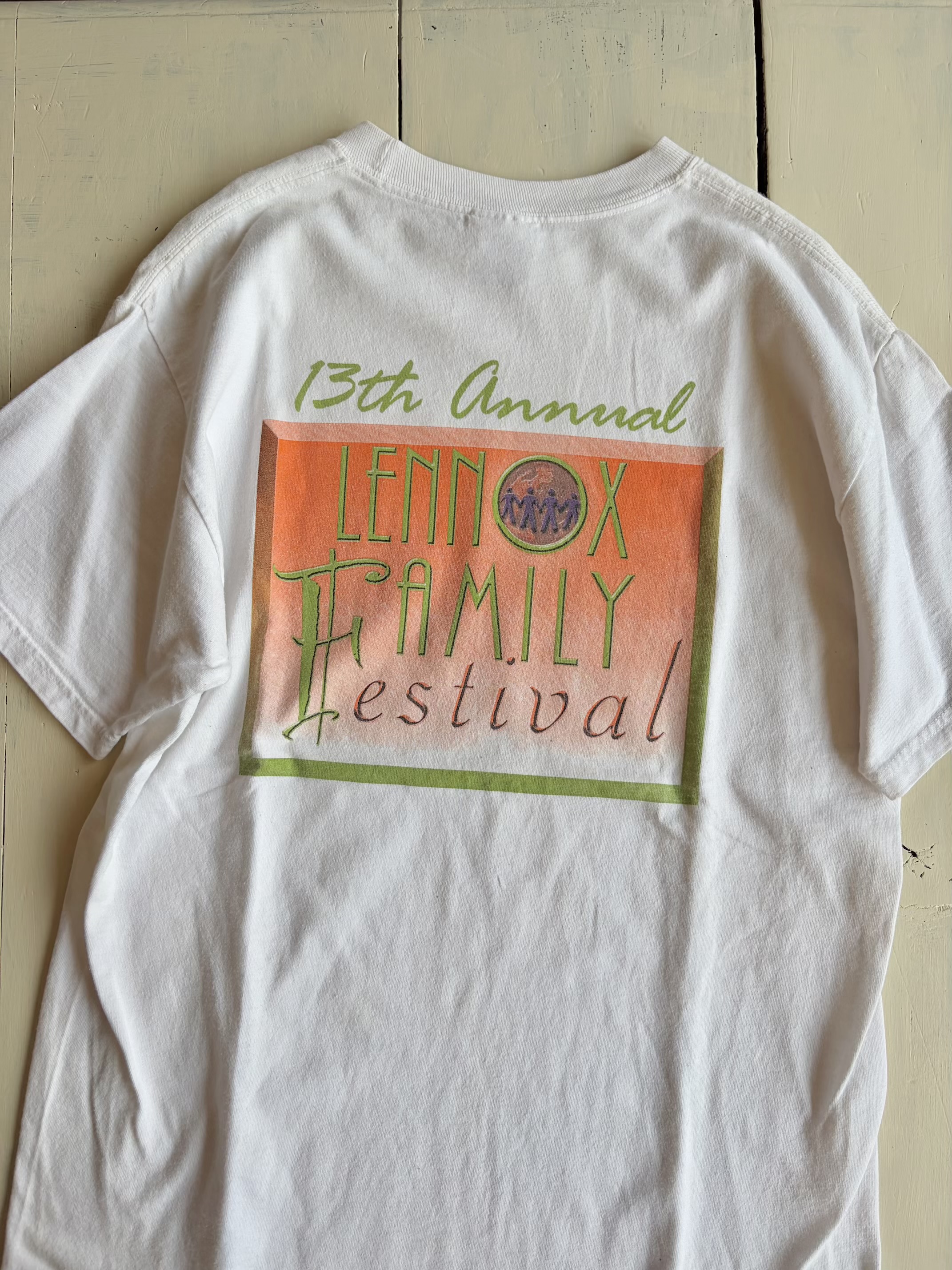 white cotton t shirt 2