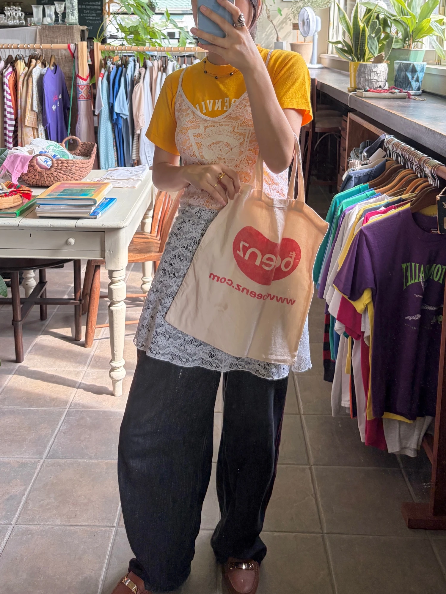 beenz red tote bag 6