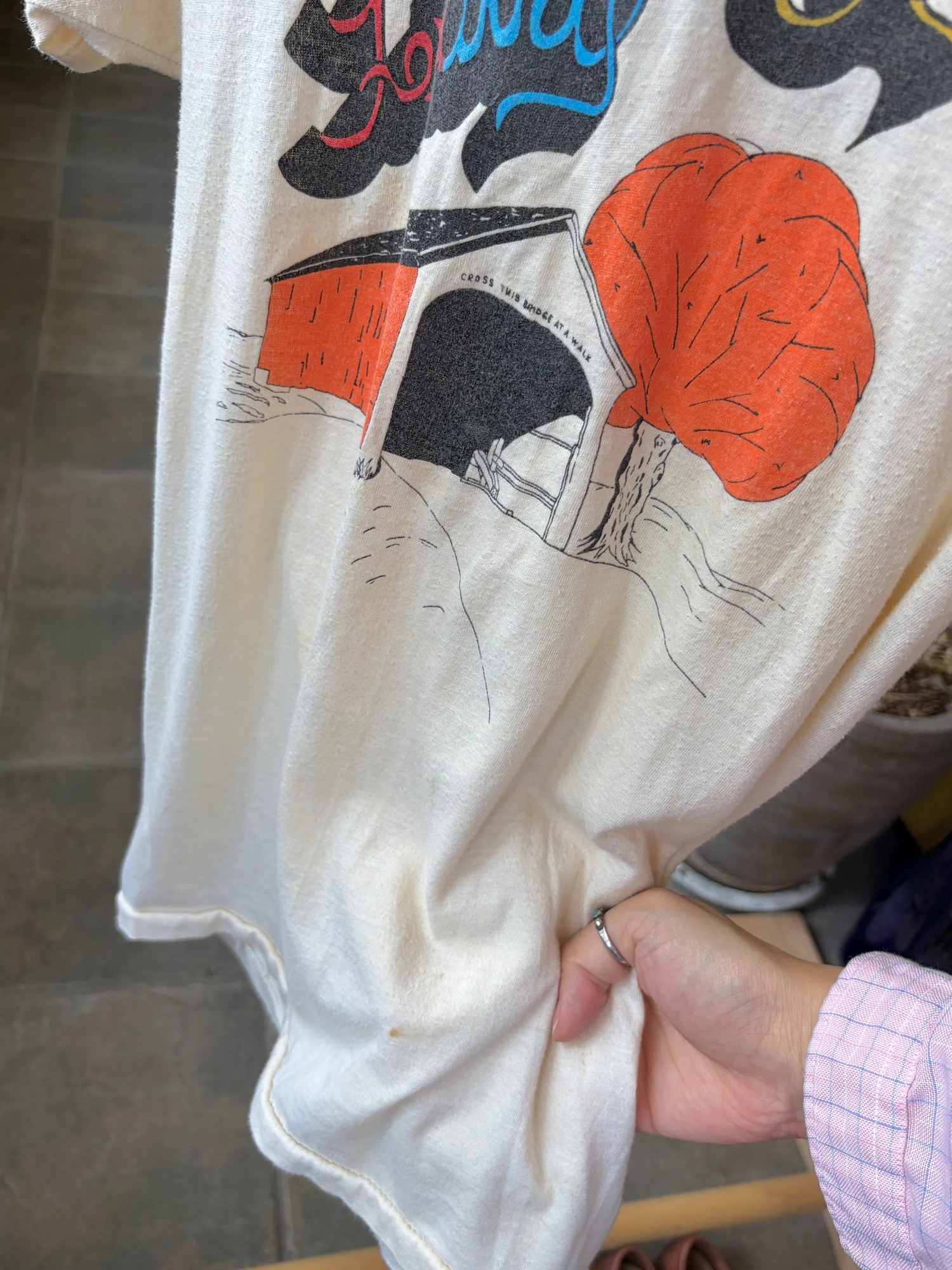 USA vintage beige print t shirt 10