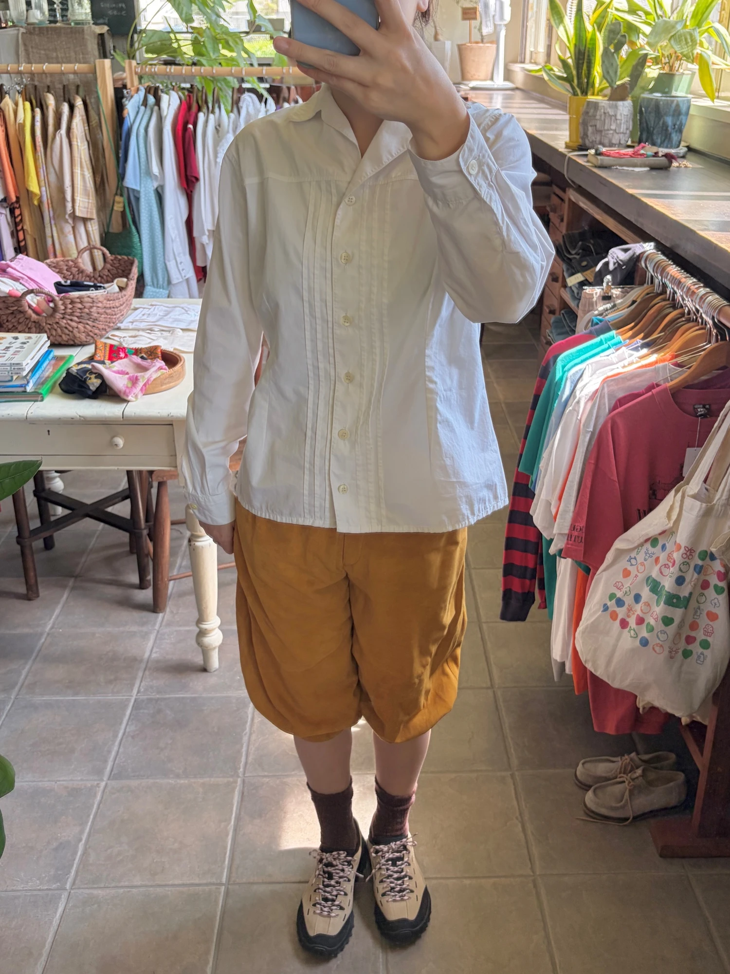 white long sleeve shirt 8