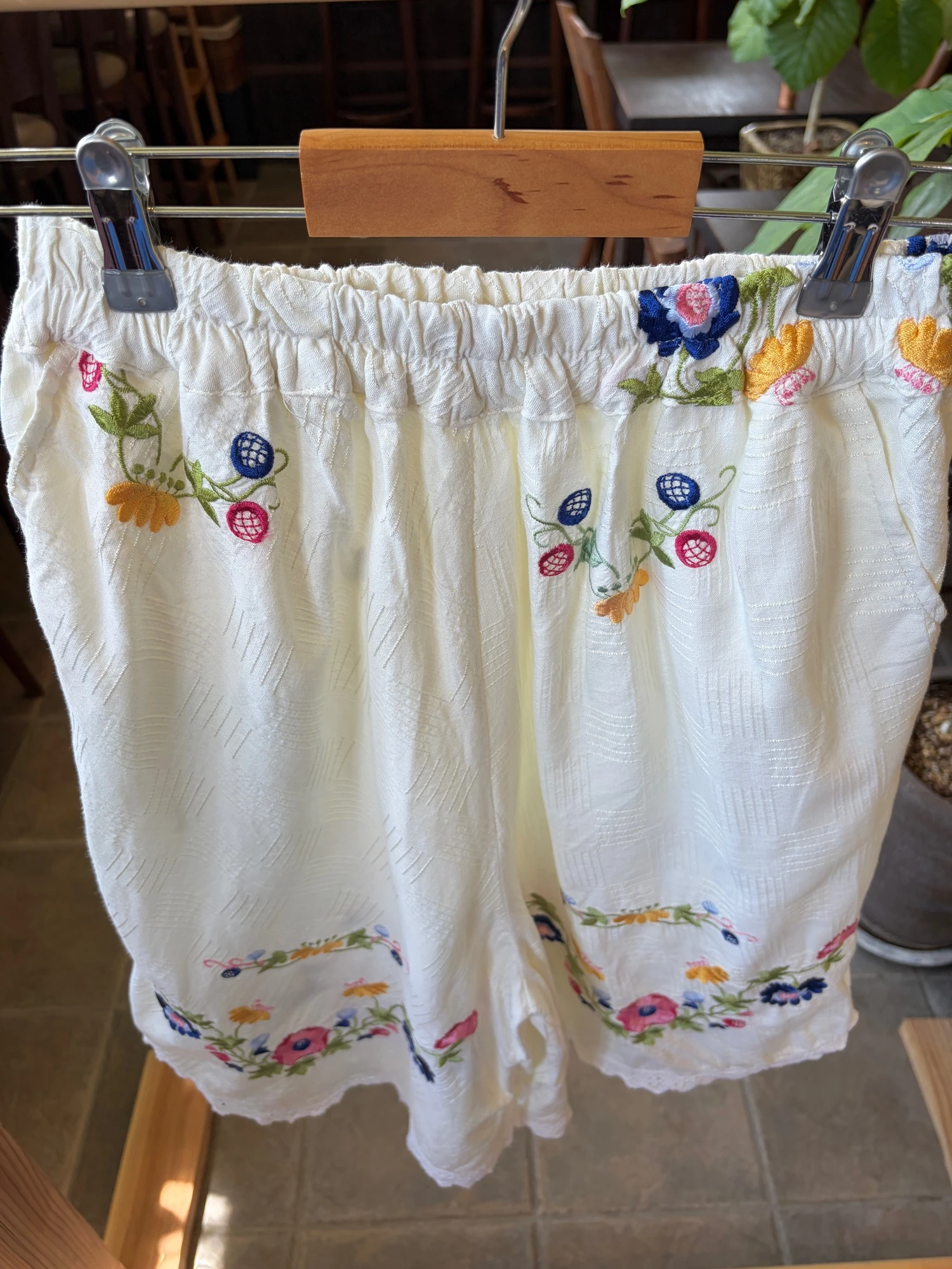vintage flower embroidered culotte half pants 12
