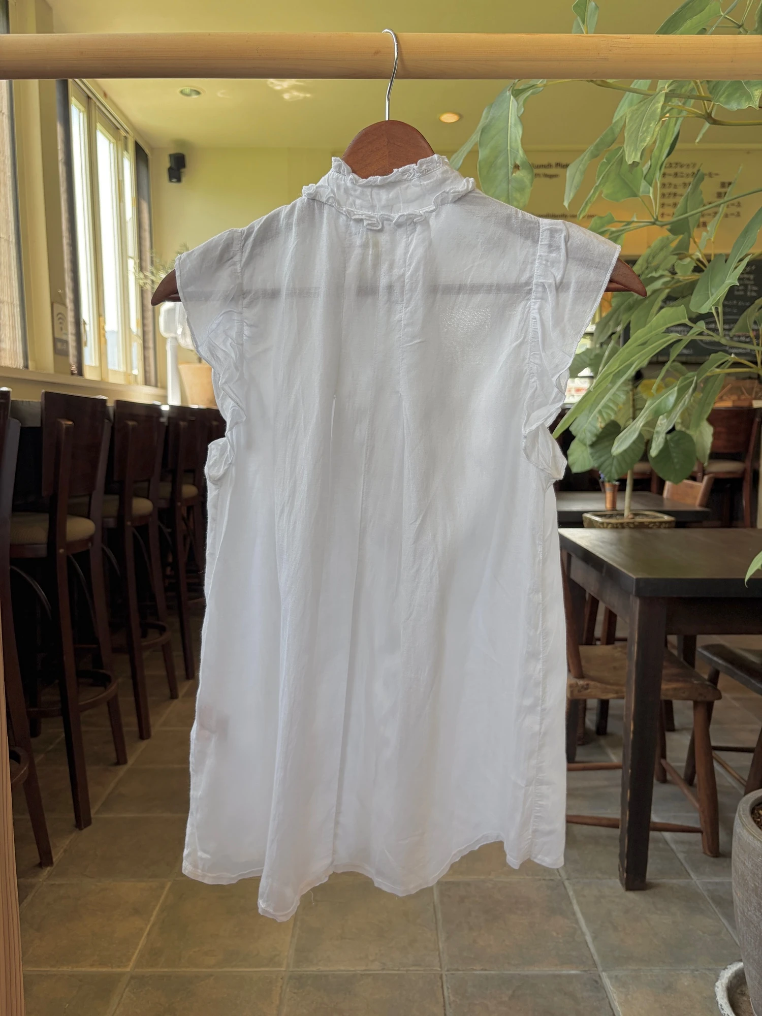 white cotton frill tops 12