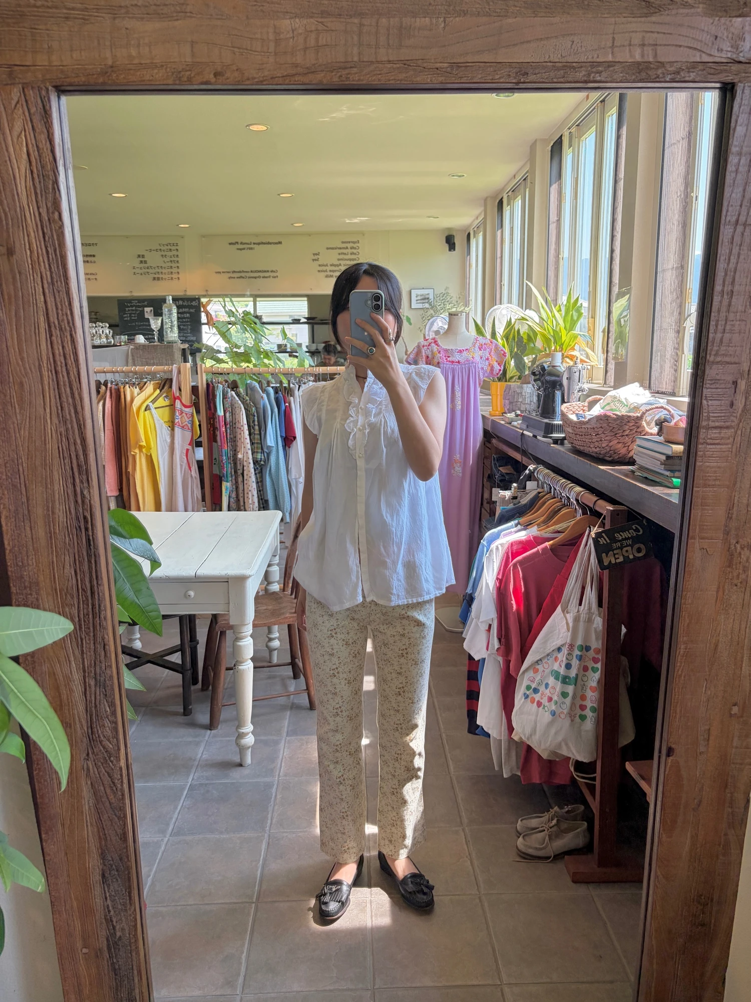 flower design pants 3