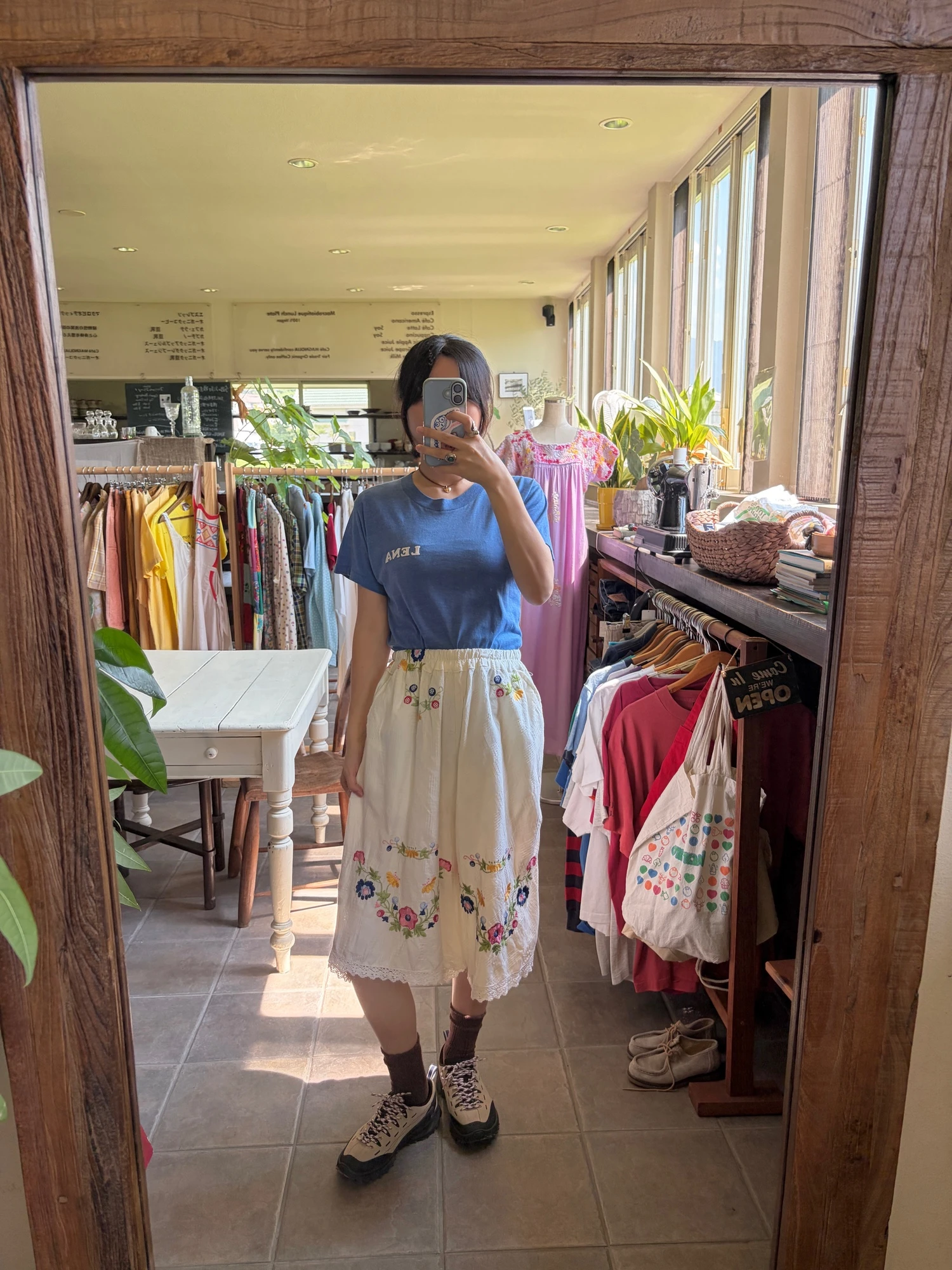 vintage flower embroidered culotte half pants 7