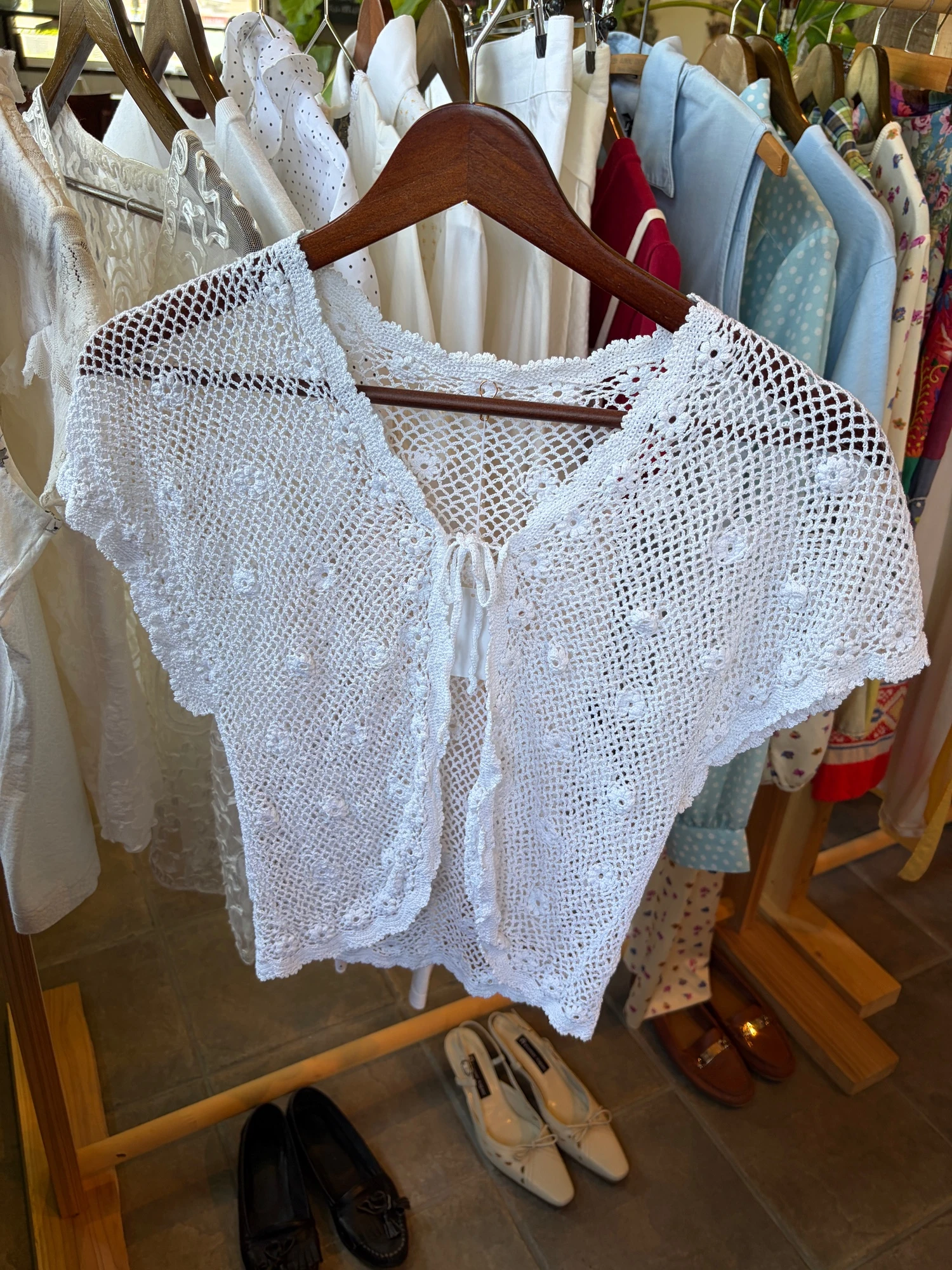 white flower crochet cardigan 4