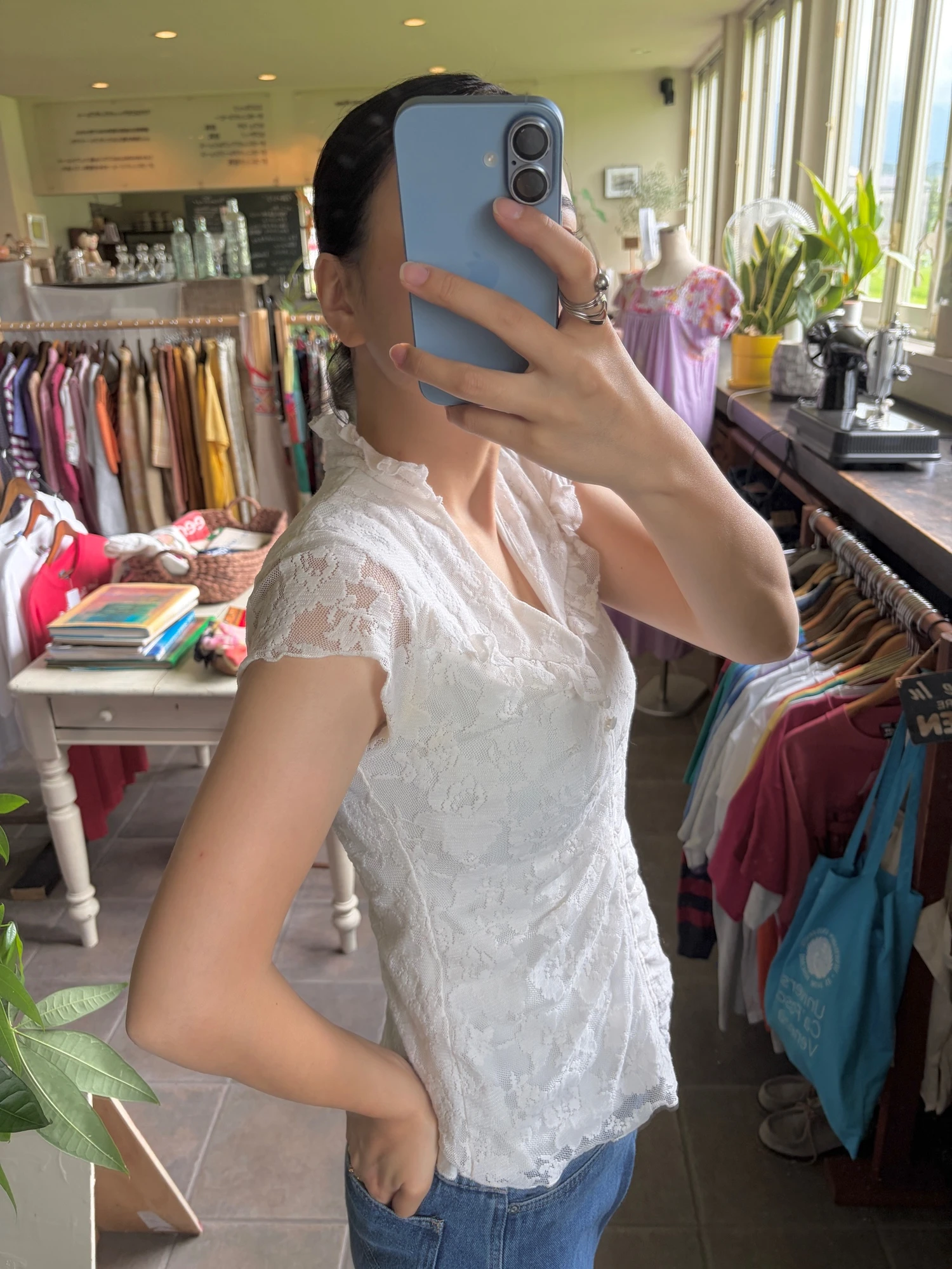 white lace tops 8