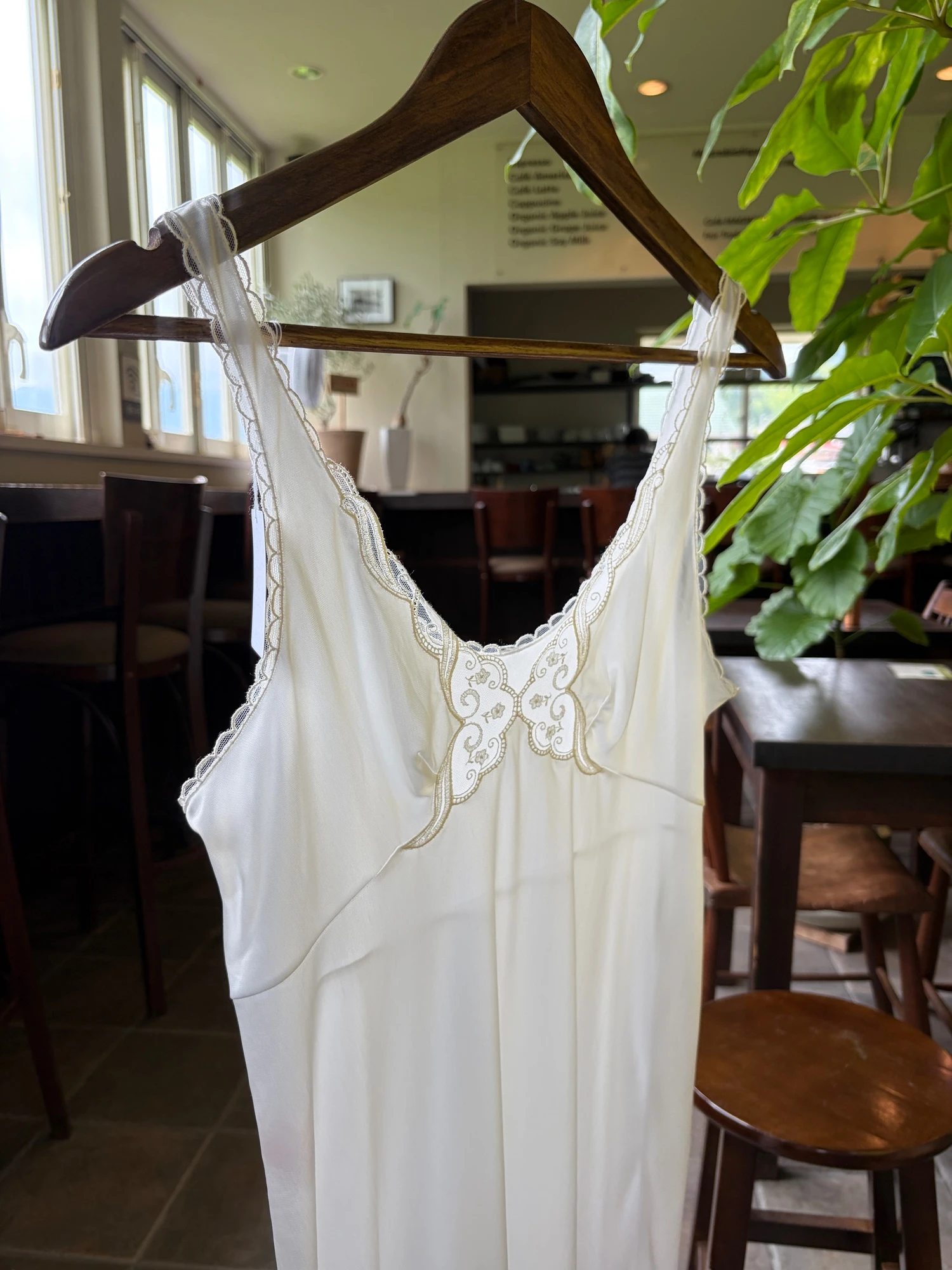 made in Italy white lace lingerie 4