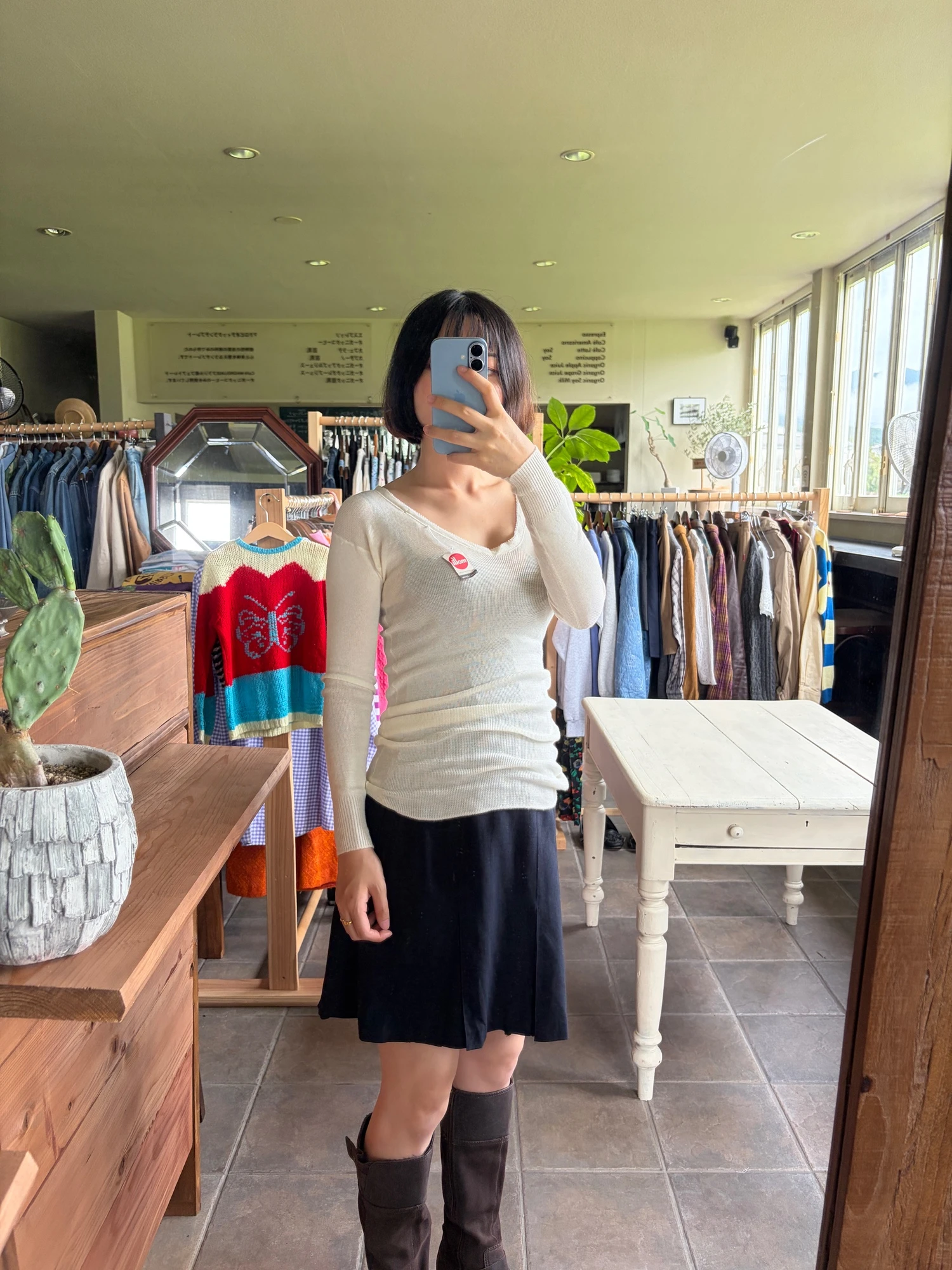 deadstock cream white tops 4