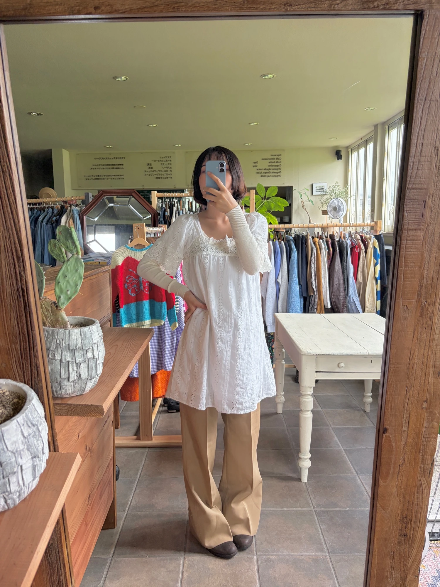 white cotton lace tops 4
