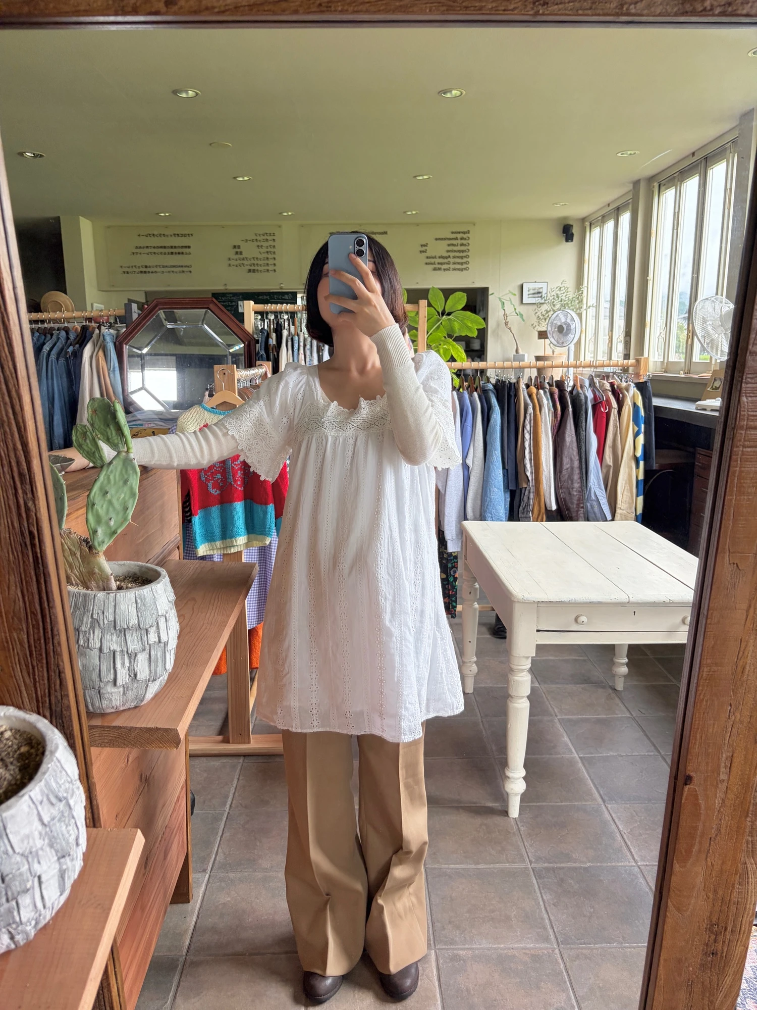 white cotton lace tops 3