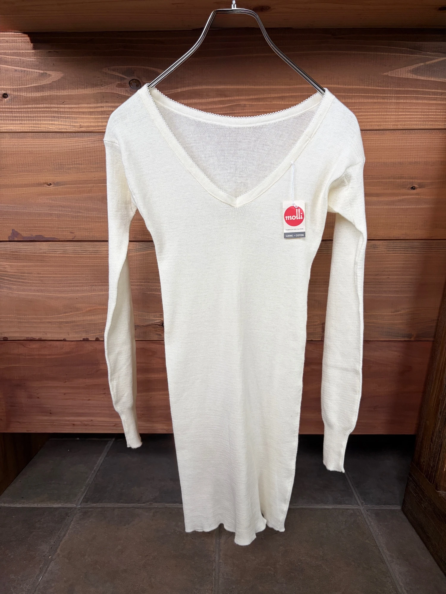 deadstock cream white tops 10