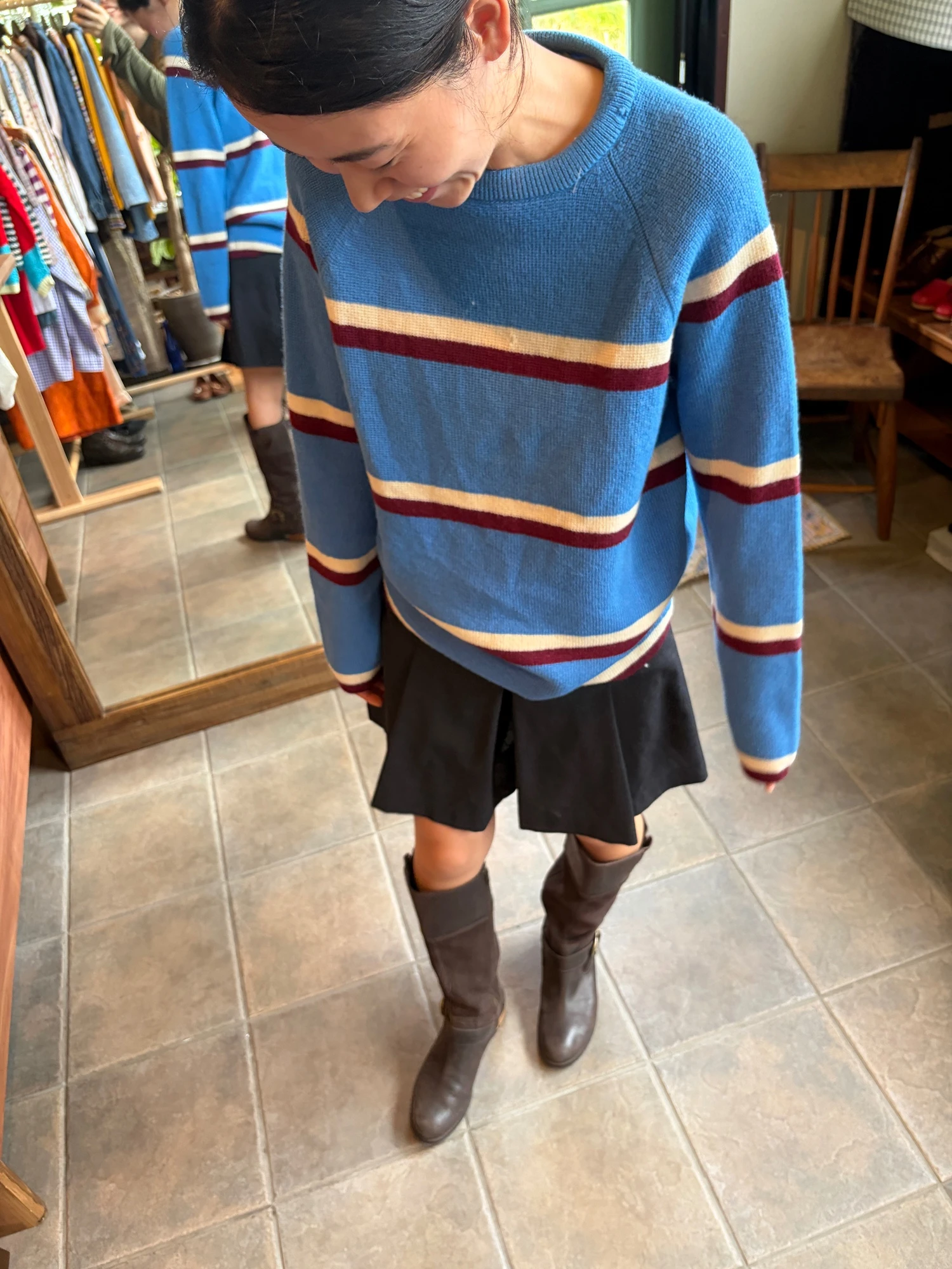 lightblue & burgundy raglan sweater 3