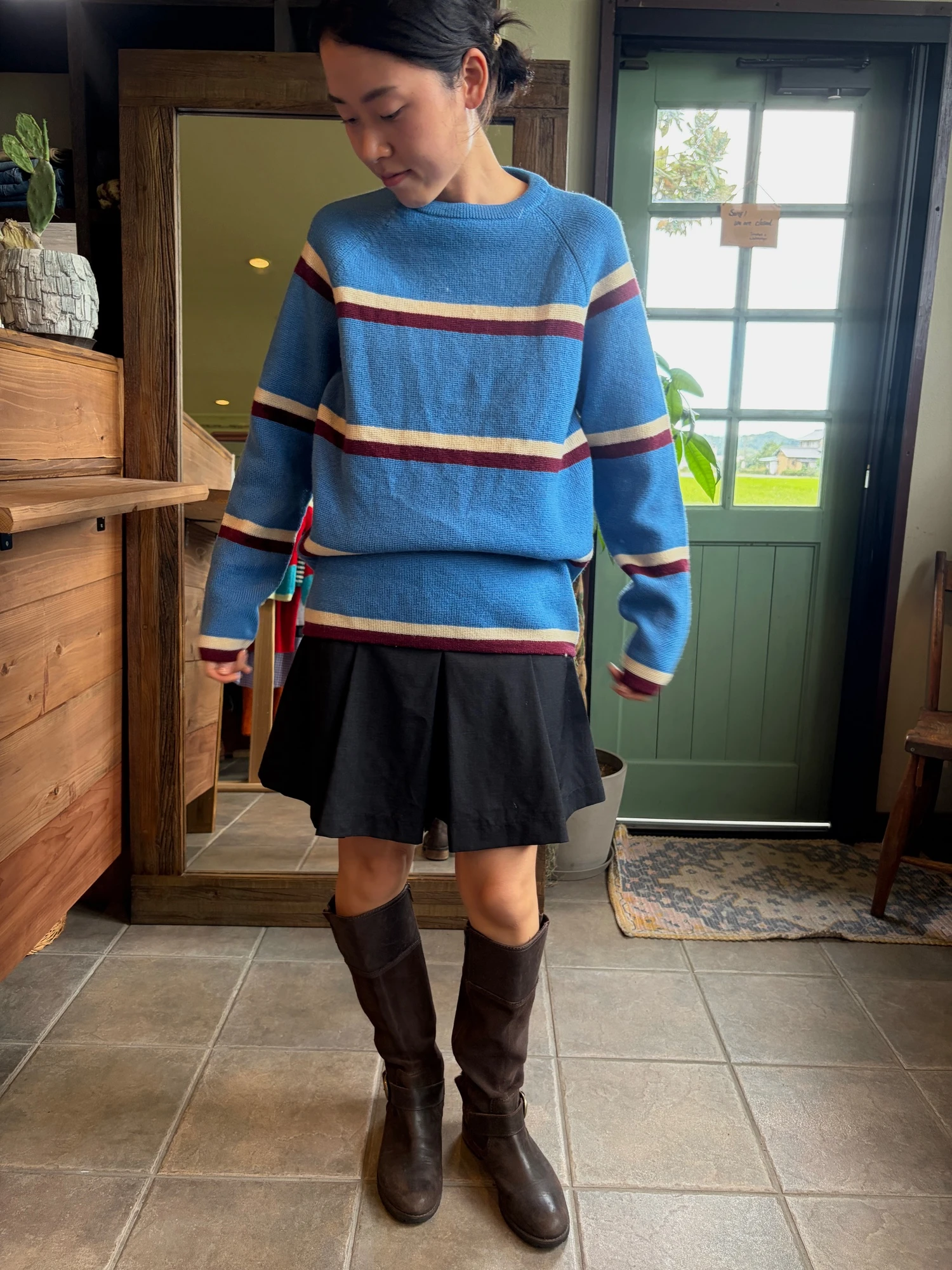 lightblue & burgundy raglan sweater 5