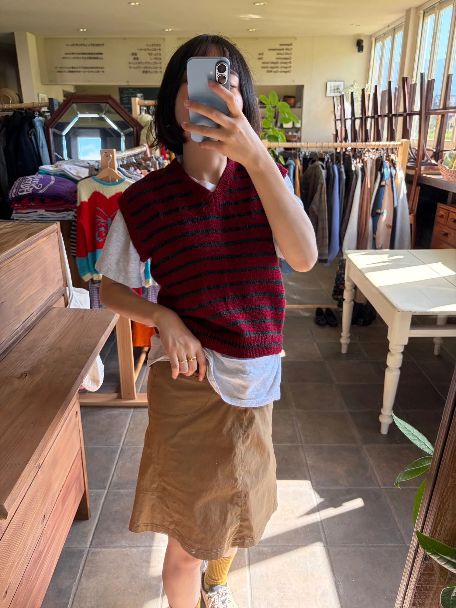 wine red knit vest 6