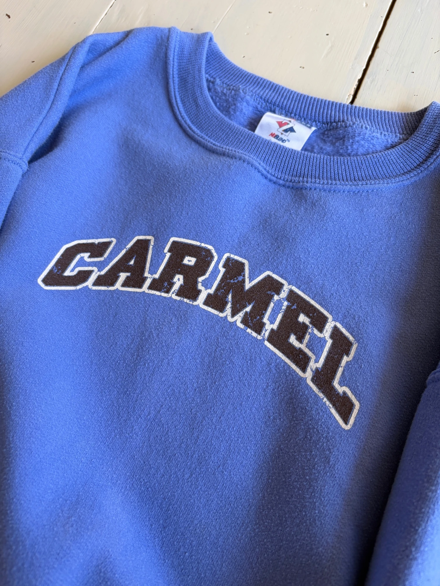 lightblue sweatshirt 3