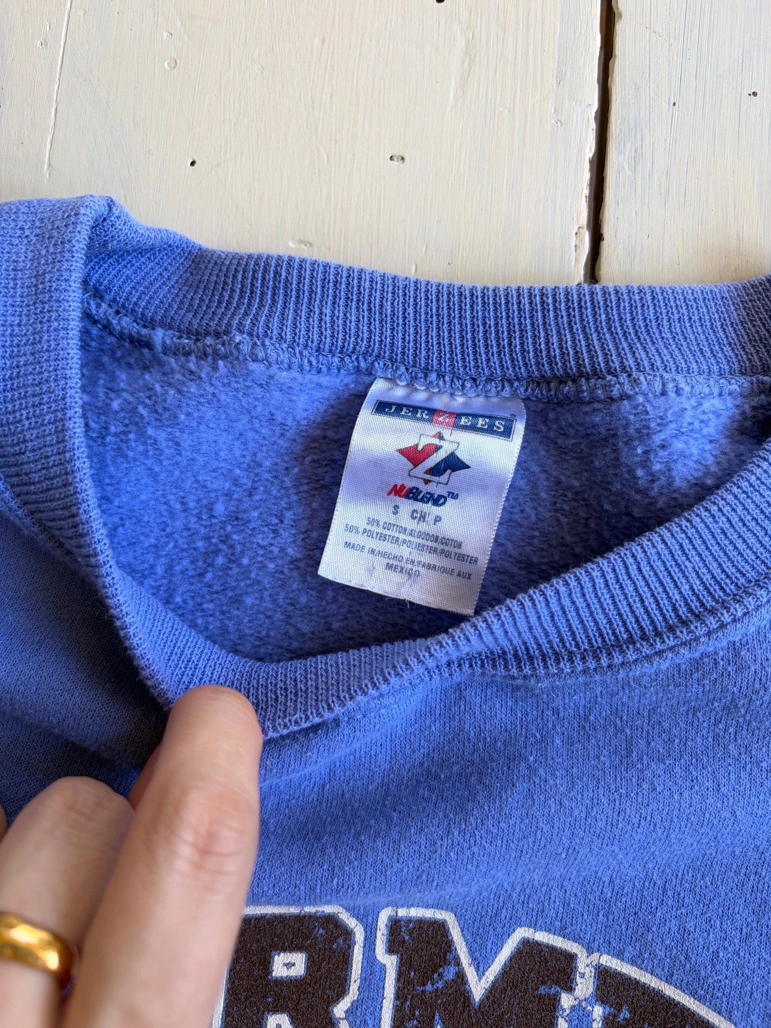 lightblue sweatshirt 8