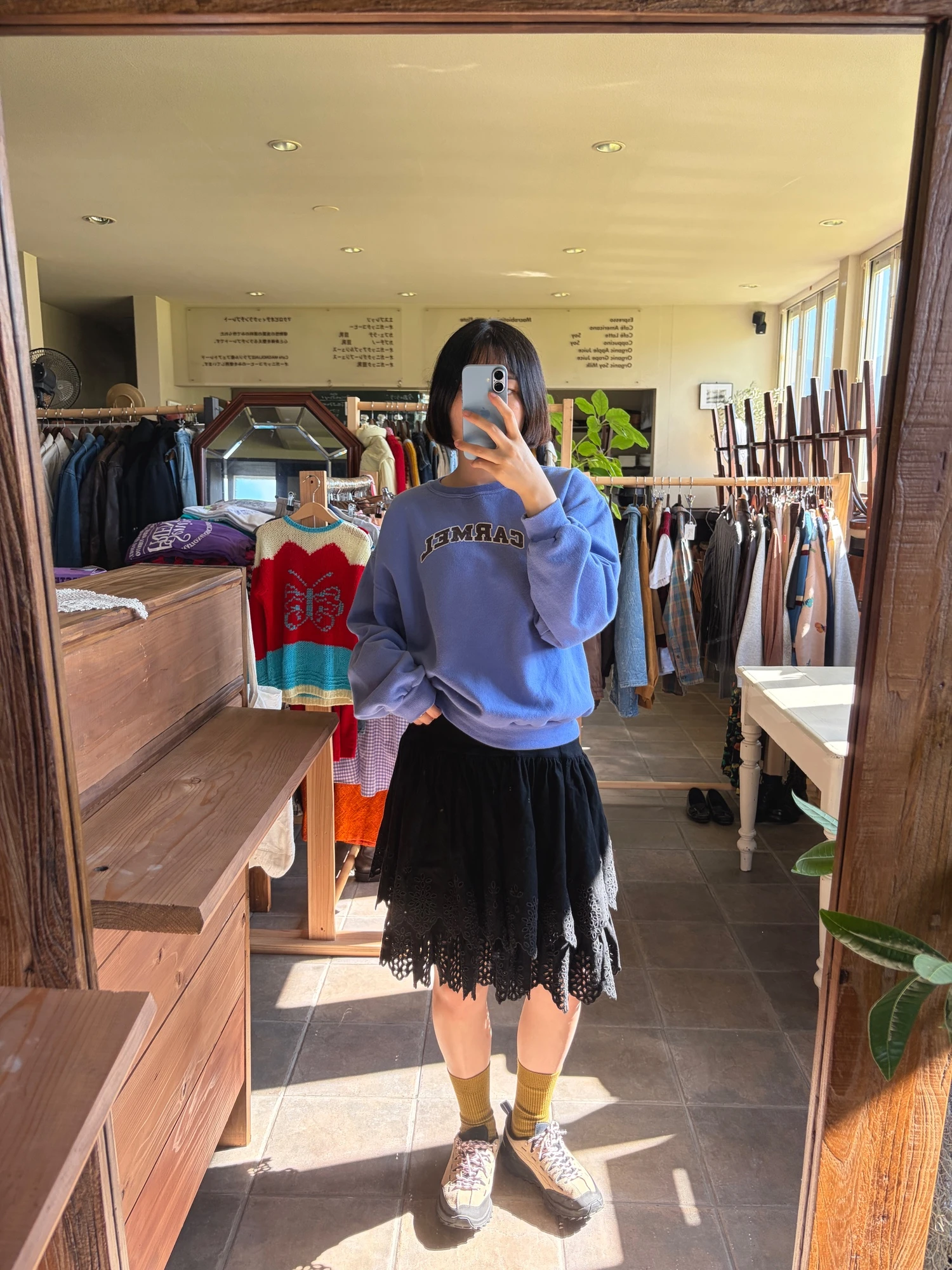 lightblue sweatshirt 6