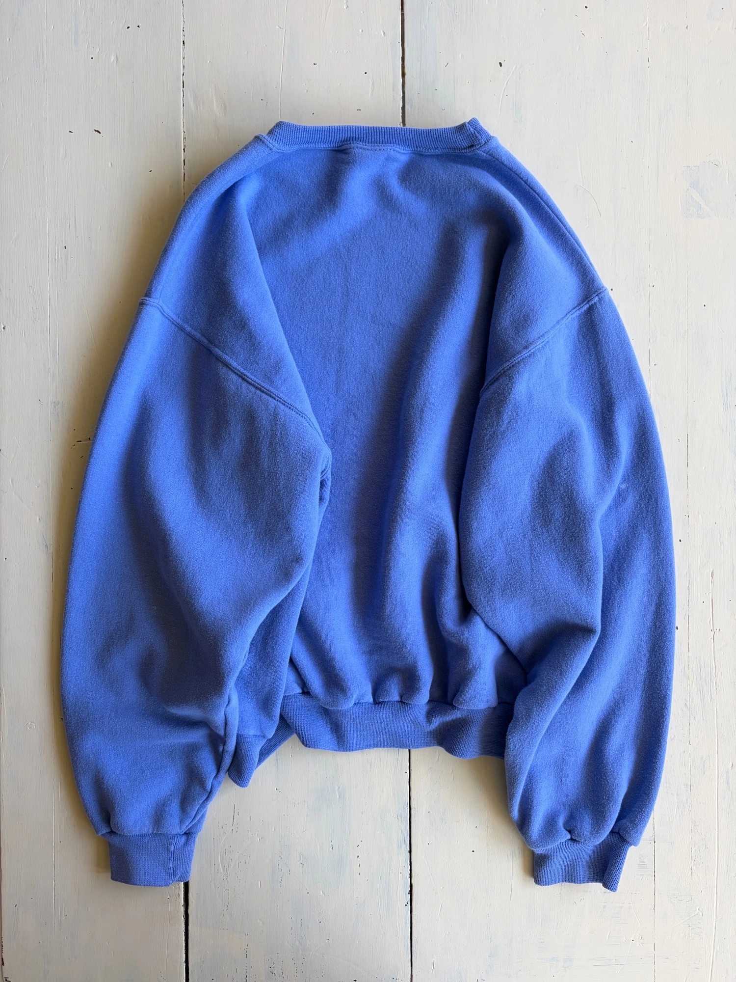 lightblue sweatshirt 4