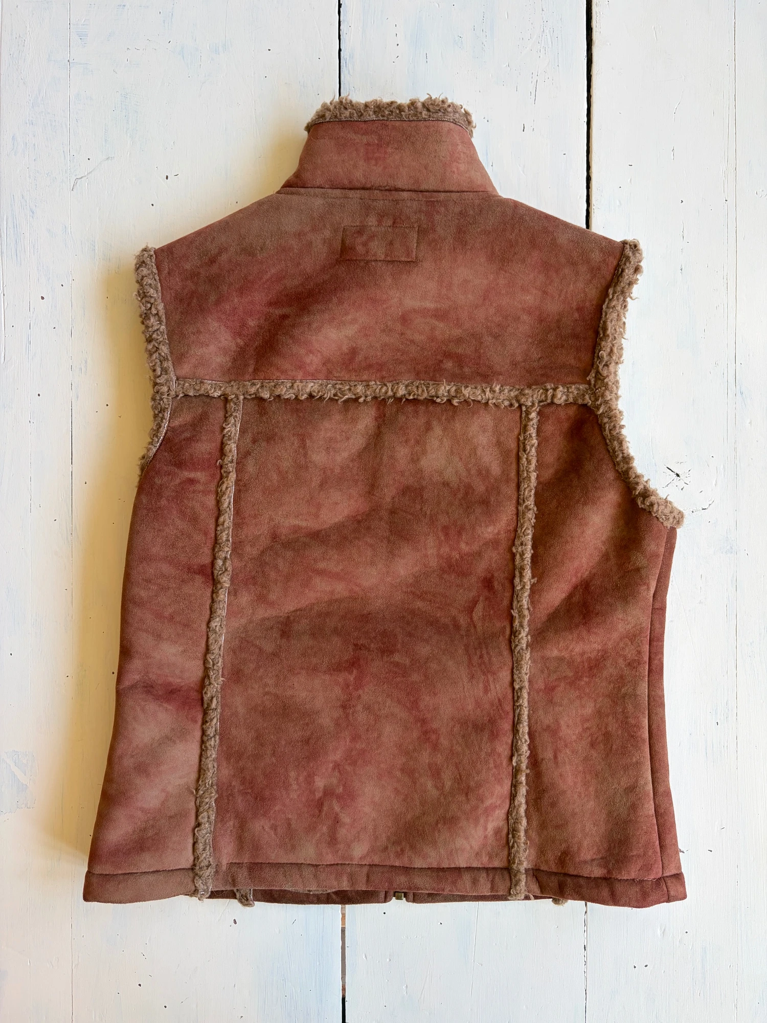 suede-like boa vest 8