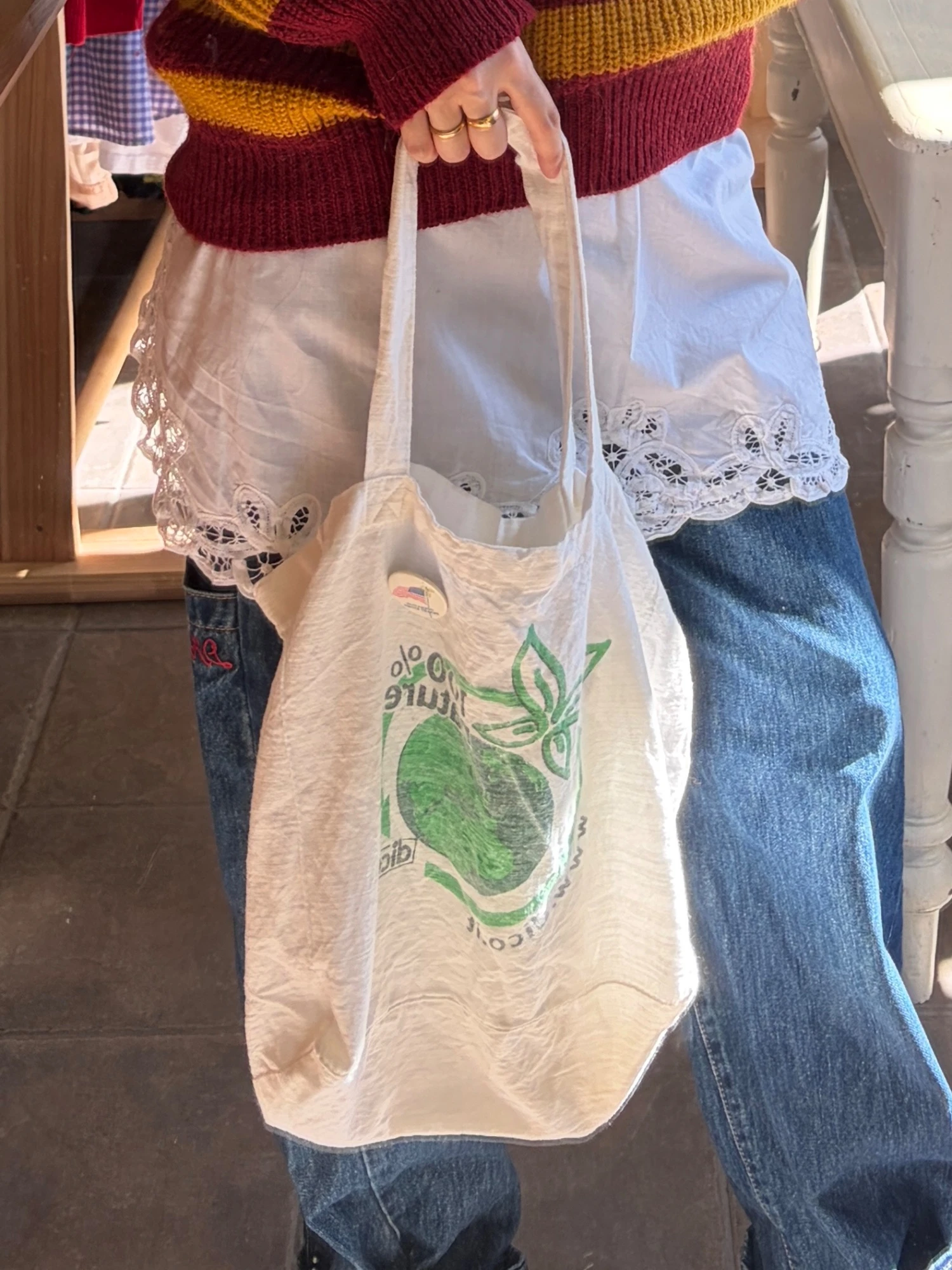 tote bag with badge